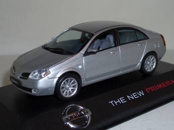 Nissan Primera 2002 - automodell 1/43